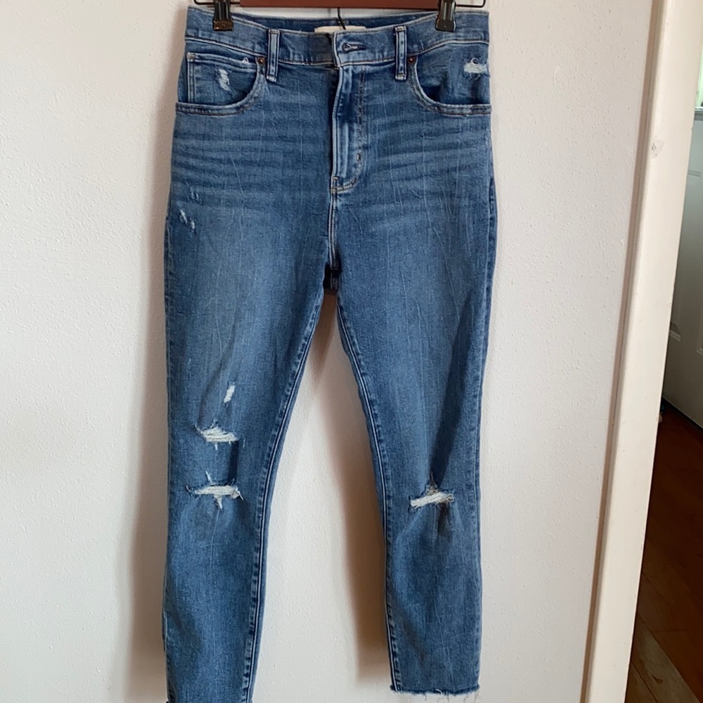 Abercrombie high-rise super skinny ankle jeans size 27 SHORT